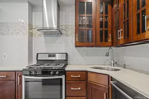 4446 Decatur St, Brooklyn, NY 11216 - Photo 7