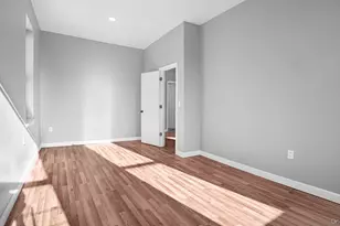 106-43 156th St, Jamaica, NY 11433 - Photo 7