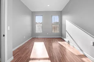 106-43 156th St, Jamaica, NY 11433 - Photo 5