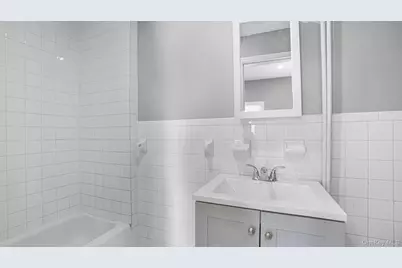 10643 156th Street, Jamaica, NY 11433 - Photo 17