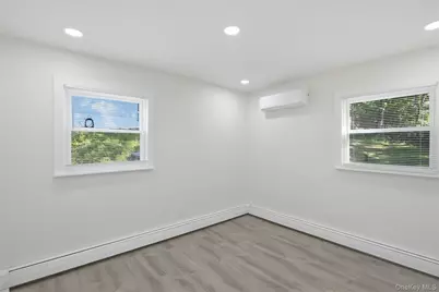 22 W Marshall Drive, Poughkeepsie, NY 12601 - Photo 21