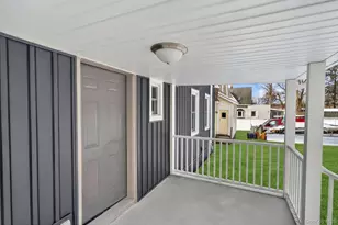 62 Poplar St, Newburgh, NY 12550 - Photo 29