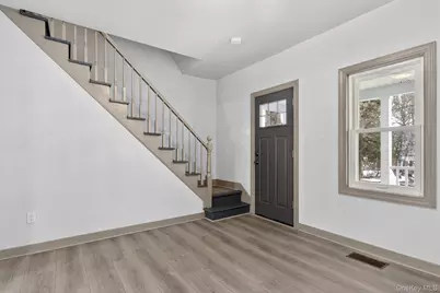 62 Poplar Street, Newburgh, NY 12550 - Photo 7