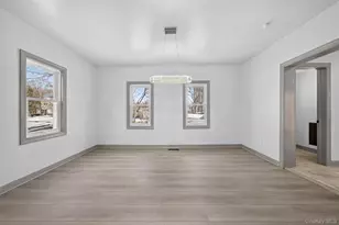 62 Poplar St, Newburgh, NY 12550 - Photo 9