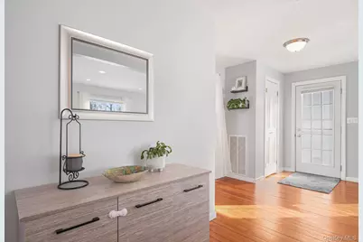 27 Liberty Street, Chelsea, NY 12512 - Photo 11