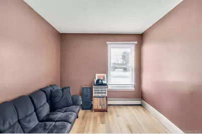 17 Groton Lane, Coram, NY 11727 - Photo 23