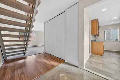 89 N Broadway #213, White Plains, NY 10603 - Photo 5