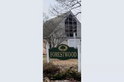 7 Flamingo Drive, Smithtown, NY 11787 - Photo 3