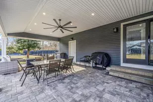 665 Mount Sinai-Coram Rd, Mount Sinai, NY 11766 - Photo 31