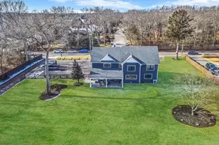 665 Mount Sinai-Coram Rd, Mount Sinai, NY 11766 - Photo 39