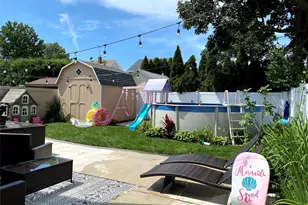 215 Monroe St, Franklin Square, NY 11010 - Photo 23