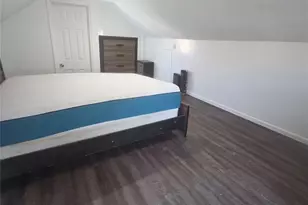 105-32 192nd St, Saint Albans, NY 11412 - Photo 9