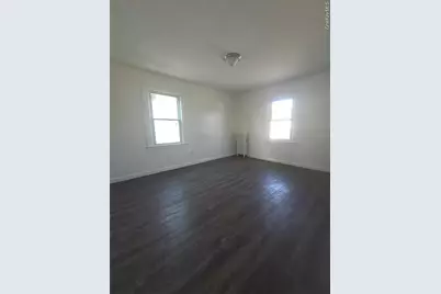 10532 192nd Street, Saint Albans, NY 11412 - Photo 5