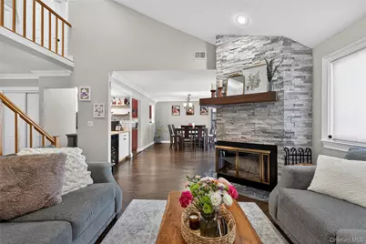 171 Melanie Way, Commack, NY 11725 - Photo 19