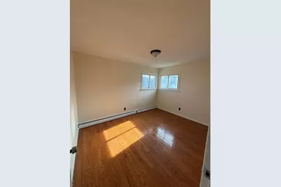 97 Arlington Avenue, Valley Stream, NY 11580 - Photo 9