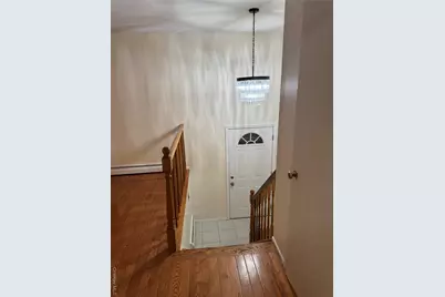 97 Arlington Avenue, Valley Stream, NY 11580 - Photo 3