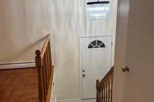 97 Arlington Ave, Valley Stream, NY 11580 - Photo 3