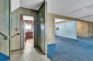 94 Joan Ct, Elmont, NY 11003 - Photo 9