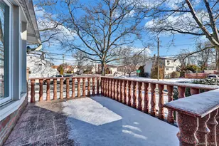 94 Joan Ct, Elmont, NY 11003 - Photo 7