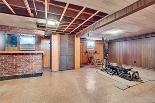 94 Joan Ct, Elmont, NY 11003 - Photo 31