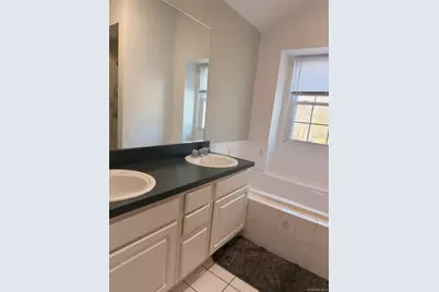 10 Silver Court, Ridge, NY 11961 - Photo 9