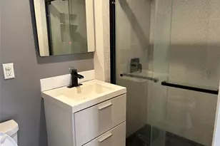 2 Secora Rd, Spring Valley, NY 10952 - Photo 17