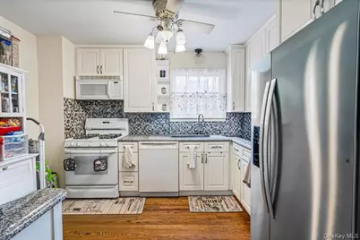 [Address not provided], Bayside, NY 11361 - Photo 11
