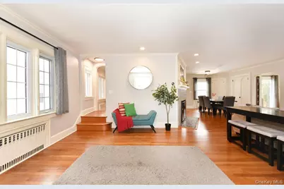 62 Hudson Road, Floral Park, NY 11001 - Photo 7