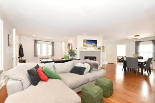 62 Hudson Rd, Floral Park, NY 11001 - Photo 9