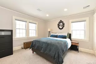 62 Hudson Rd, Floral Park, NY 11001 - Photo 19