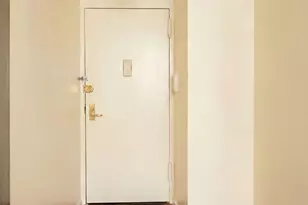 1558 Unionport Rd, Bronx, NY 10462 - Photo 9