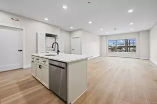 80 Division St, Patchogue, NY 11772 - Photo 3