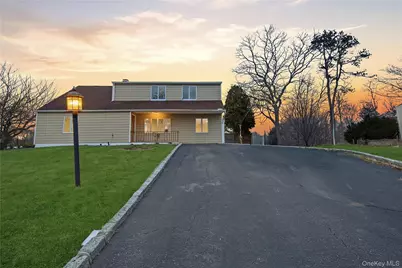 257 Southaven Avenue, Medford, NY 11763 - Photo 1