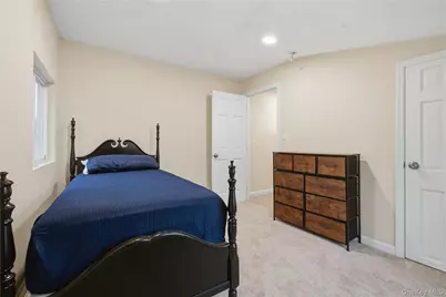 257 Southaven Avenue, Medford, NY 11763 - Photo 25