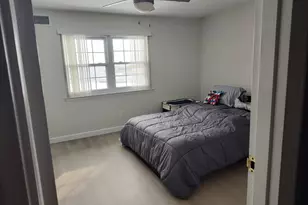 458 Mariners Way, Copiague, NY 11726 - Photo 7