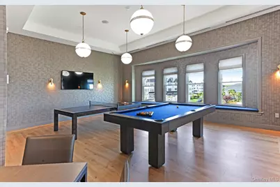 28301 Spruce Pond Circle, Plainview, NY 11803 - Photo 47