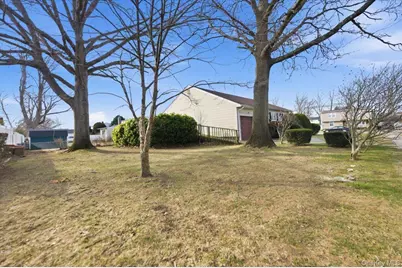 2 McLeod Street, Massapequa Park, NY 11762 - Photo 11