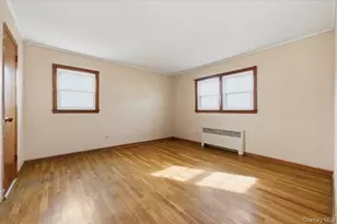 2 McLeod St, Massapequa Park, NY 11762 - Photo 7