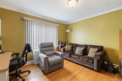 17 Standish Road, Valley Stream, NY 11580 - Photo 11