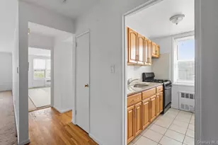 6601 Burns Street Burns, Rego Park, NY 11374 - Photo 5