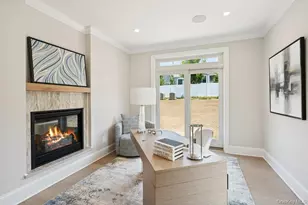 48 Plainview Rd, Woodbury, NY 11797 - Photo 25