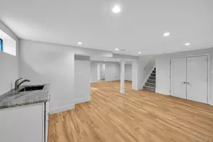 4 Northwood Ct, Woodbury, NY 11797 - Photo 27