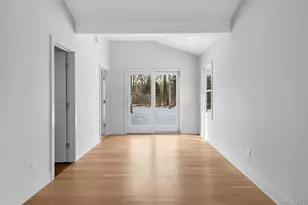 4 Northwood Ct, Woodbury, NY 11797 - Photo 15