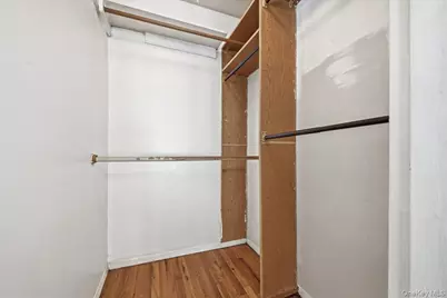 2337 Sycamore Avenue, Wantagh, NY 11793 - Photo 15