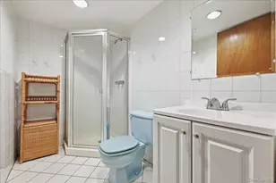 2337 Sycamore Ave, Wantagh, NY 11793 - Photo 23