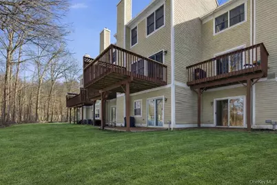 305 Glenwood Drive #3-3, Briarcliff Manor, NY 10510 - Photo 3