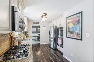 7 Gary St, Port Jefferson Station, NY 11776 - Photo 13