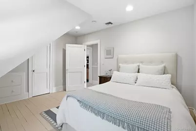 880 Forest Avenue, Rye, NY 10580 - Photo 33