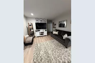 69 New Holland Village, Nanuet, NY 10954 - Photo 11