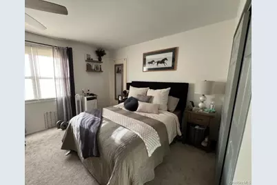 69 New Holland Village, Nanuet, NY 10954 - Photo 13